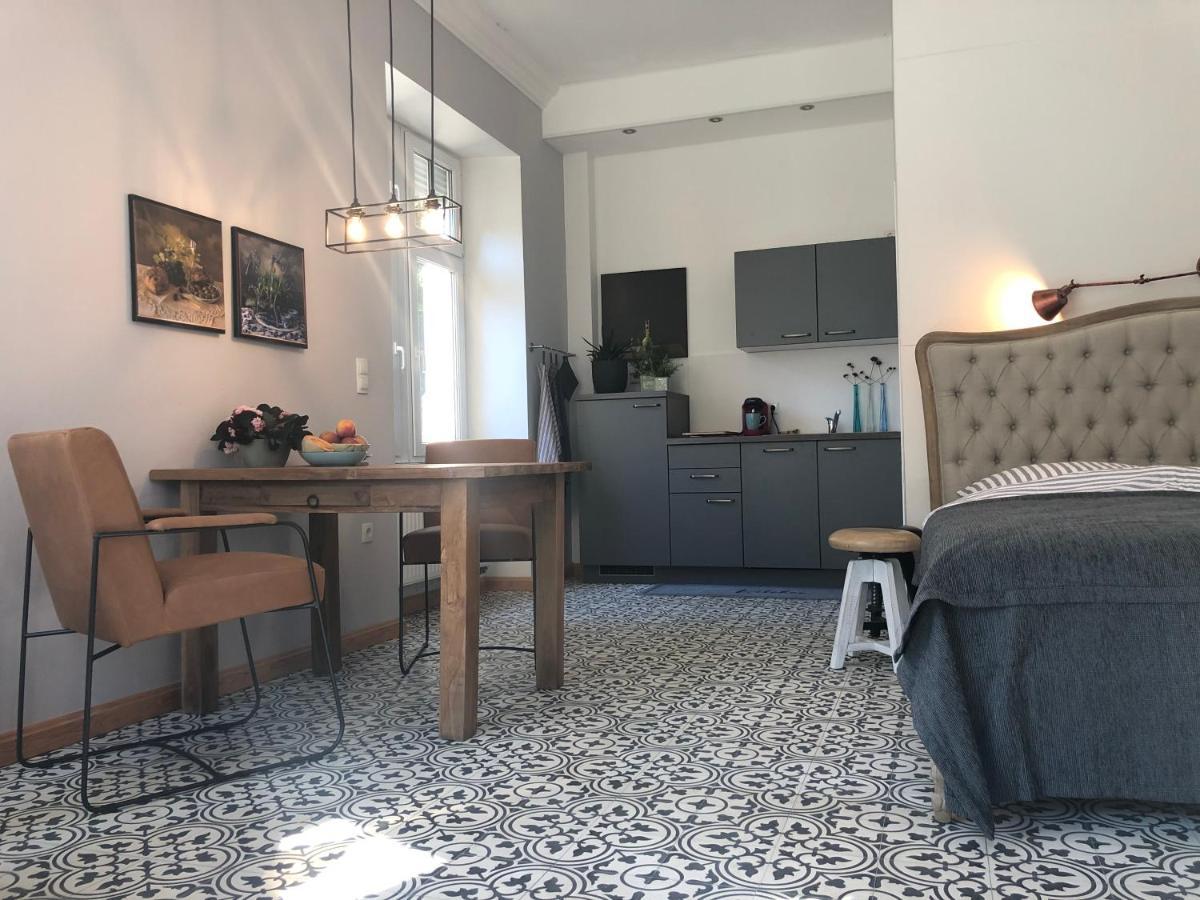 Mosel-Erker Apartment Reil Luaran gambar