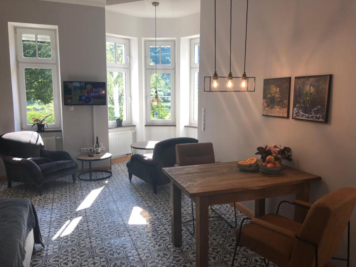 Mosel-Erker Apartment Reil Luaran gambar