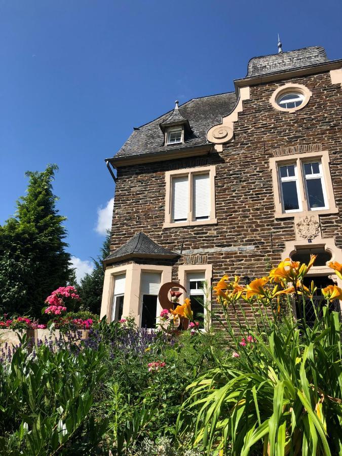 Mosel-Erker Apartment Reil Luaran gambar